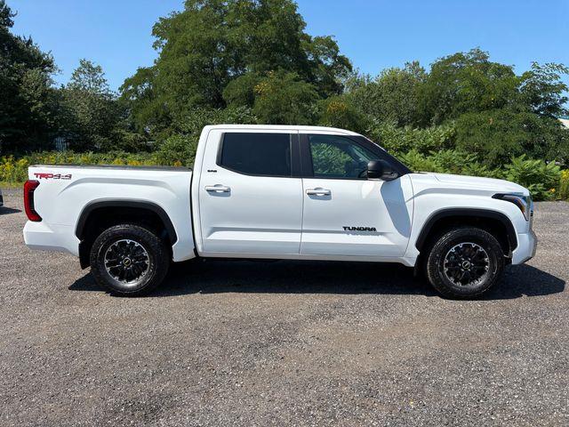 2024 Toyota Tundra - $39,995