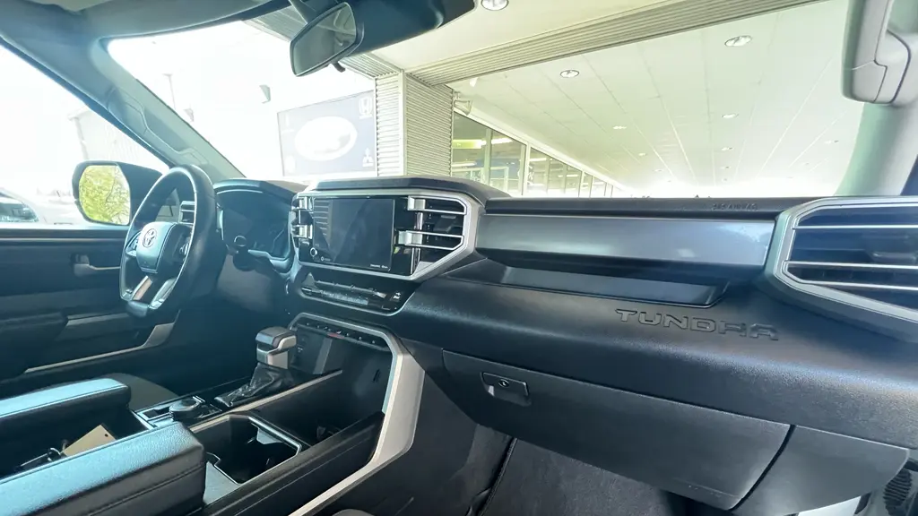 2023 Toyota Tundra SR5