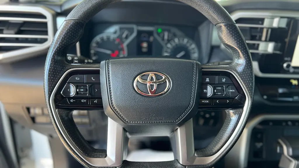 2023 Toyota Tundra SR5