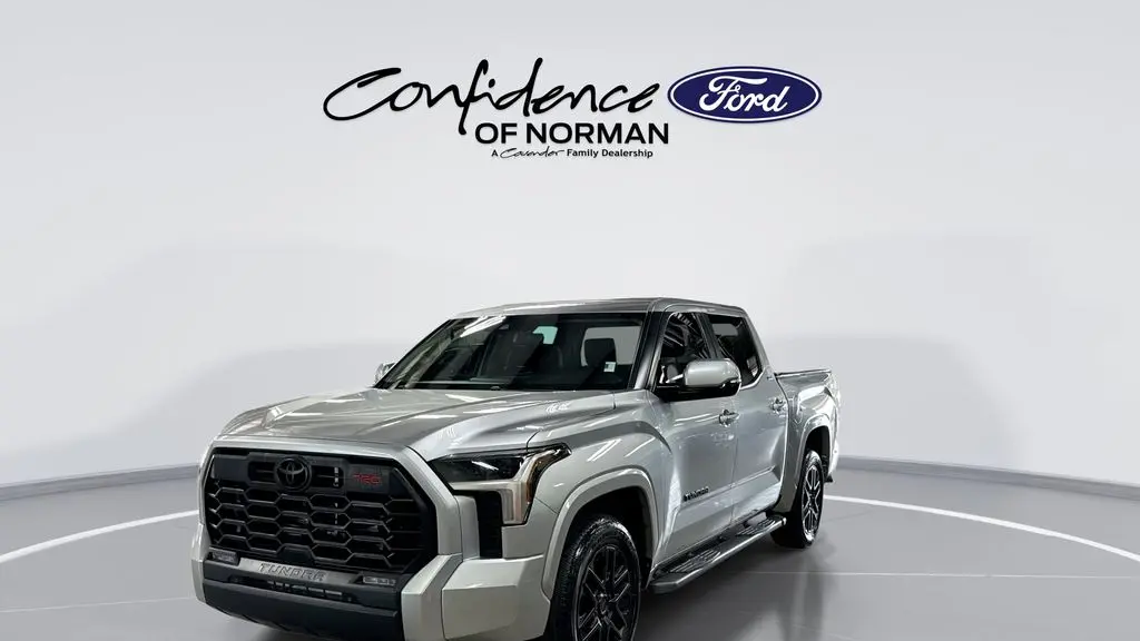 2024 Toyota Tundra SR5
