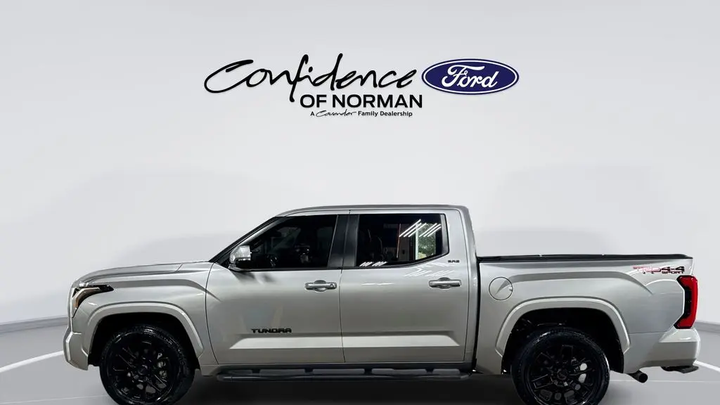 2024 Toyota Tundra SR5