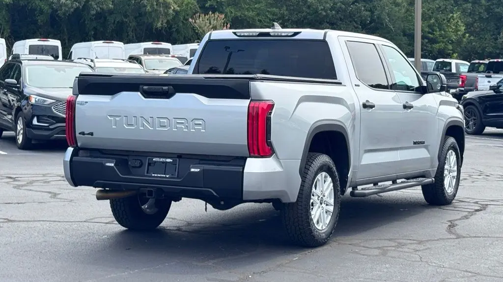 2022 Toyota Tundra SR5