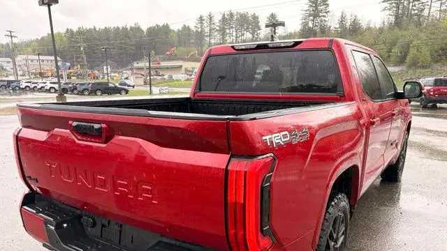 2024 Toyota Tundra SR5