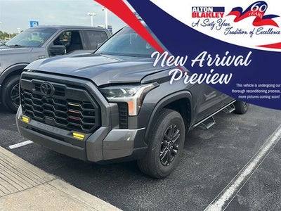 2024 Toyota Tundra 4X4 SR5 4DR Crewmax Cab Pickup SB