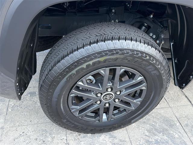 2024 Toyota Tundra - $43,672