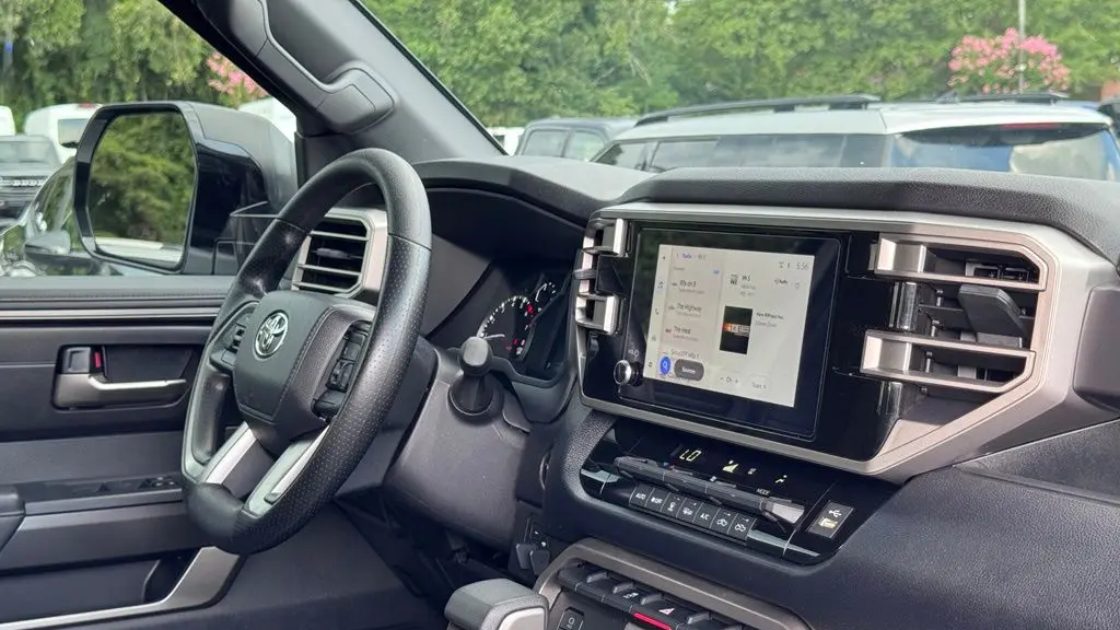 2025 Toyota Tundra SR5