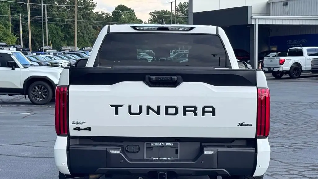2025 Toyota Tundra SR5