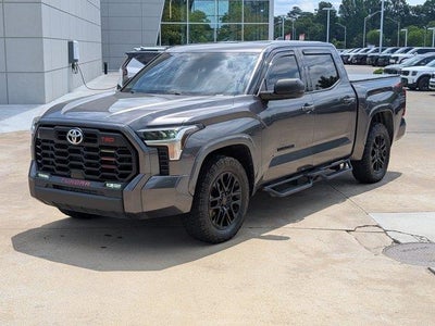 2022 Toyota Tundra 4X4 SR5 4DR Crewmax Cab Pickup SB