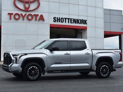 2024 Toyota Tundra 4X4 SR5 4DR Crewmax Cab Pickup SB