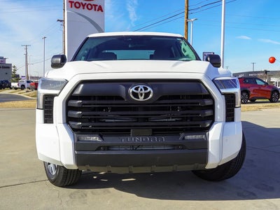 2024 Toyota Tundra 4X4 SR5 4DR Crewmax Cab Pickup SB