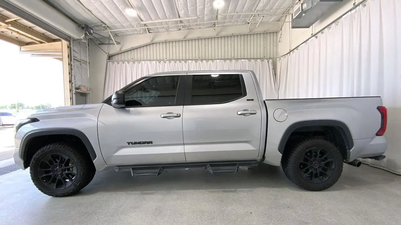2024 Toyota Tundra SR5
