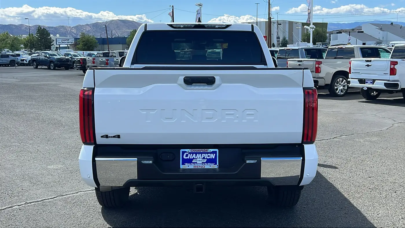 2025 Toyota Tundra SR5