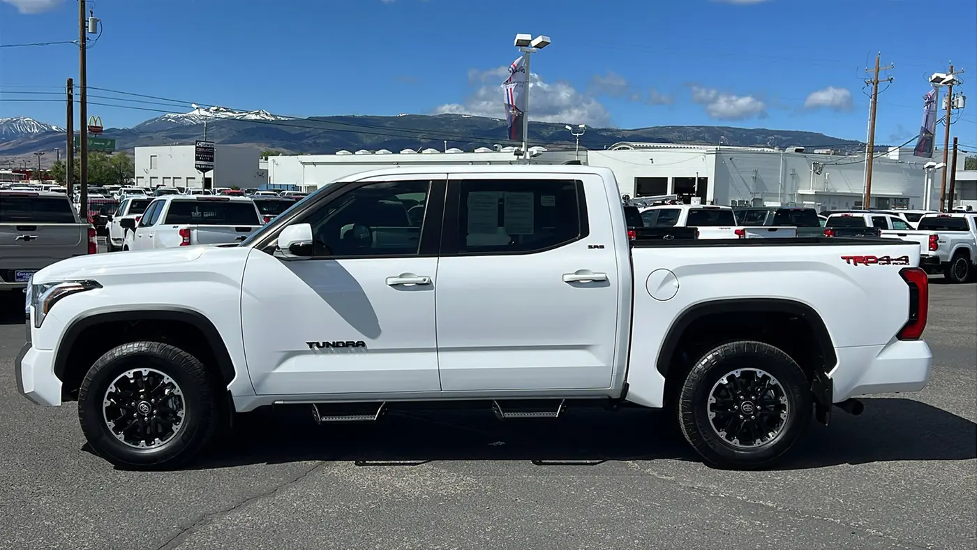 2025 Toyota Tundra SR5