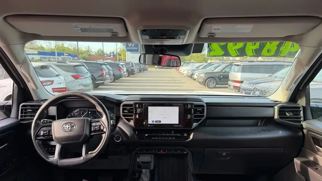 2024 Toyota Tundra SR5