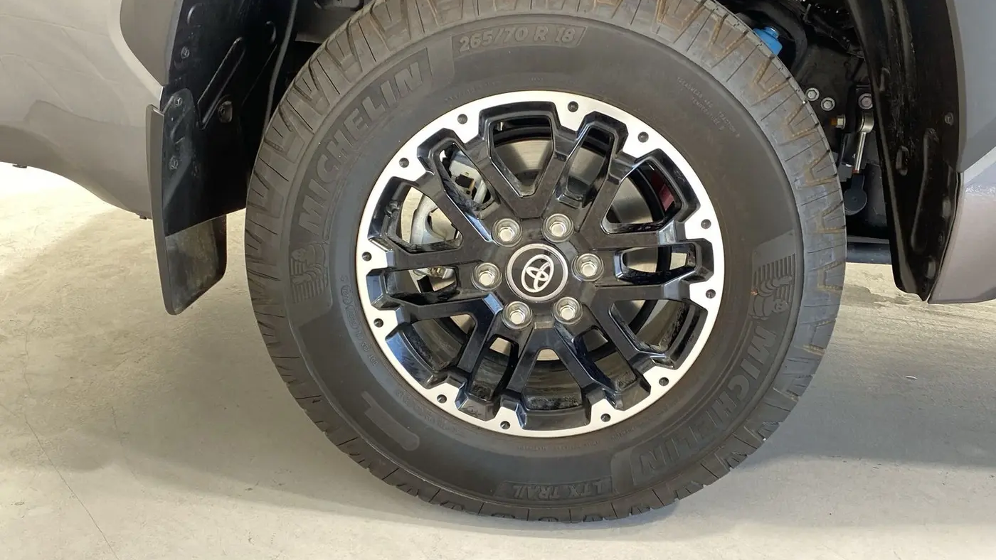 2025 Toyota Tundra SR5