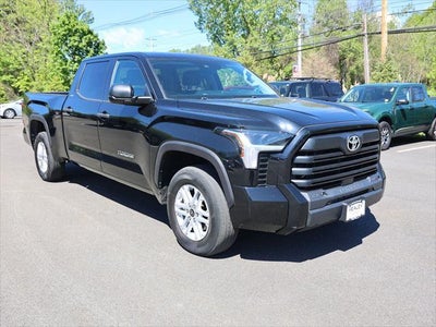 2022 Toyota Tundra 4X4 SR5 4DR Crewmax Cab Pickup LB