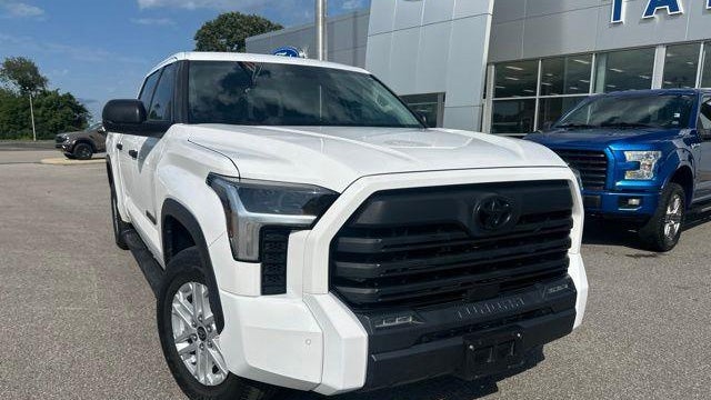 2023 Toyota Tundra SR5