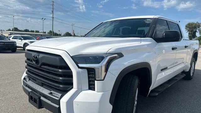 2023 Toyota Tundra SR5