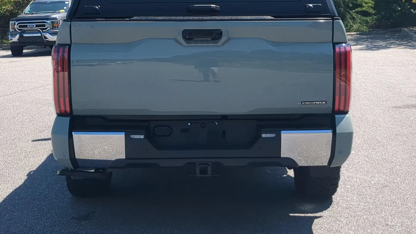 2025 Toyota Tundra 1794 Edition HV