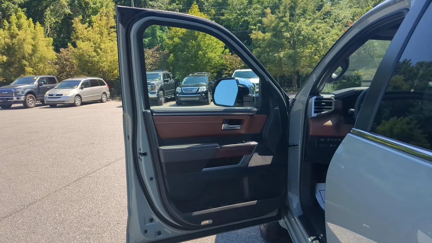 2025 Toyota Tundra 1794 Edition HV