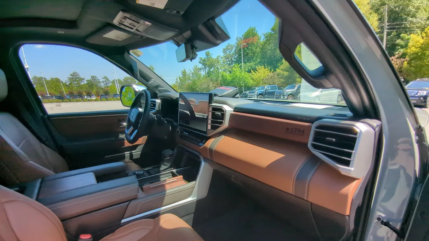 2025 Toyota Tundra 1794 Edition HV