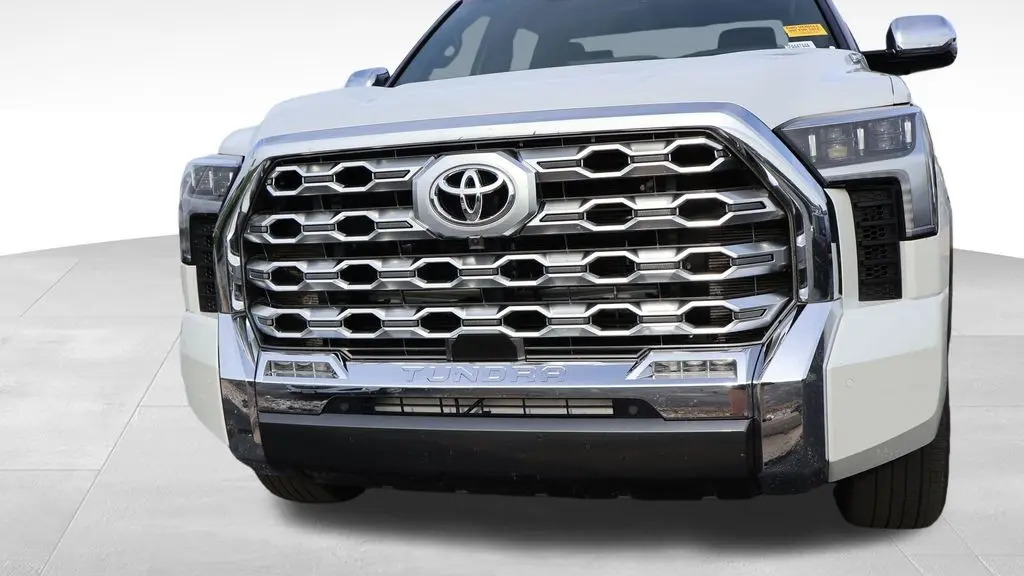 2025 Toyota Tundra 1794 Edition HV