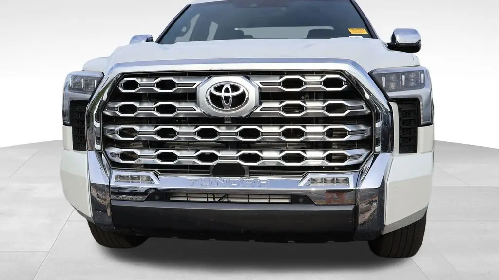 2025 Toyota Tundra 1794 Edition HV