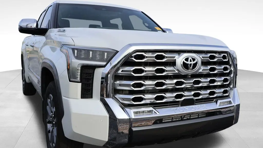 2025 Toyota Tundra 1794 Edition HV