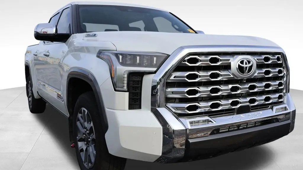 2025 Toyota Tundra 1794 Edition HV