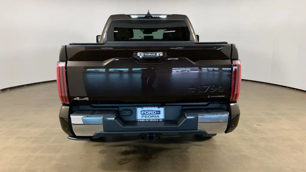 2025 Toyota Tundra 1794 Edition HV