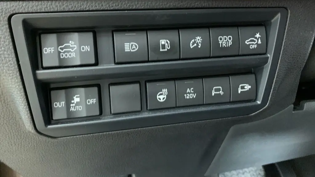 2025 Toyota Tundra 1794 Edition HV