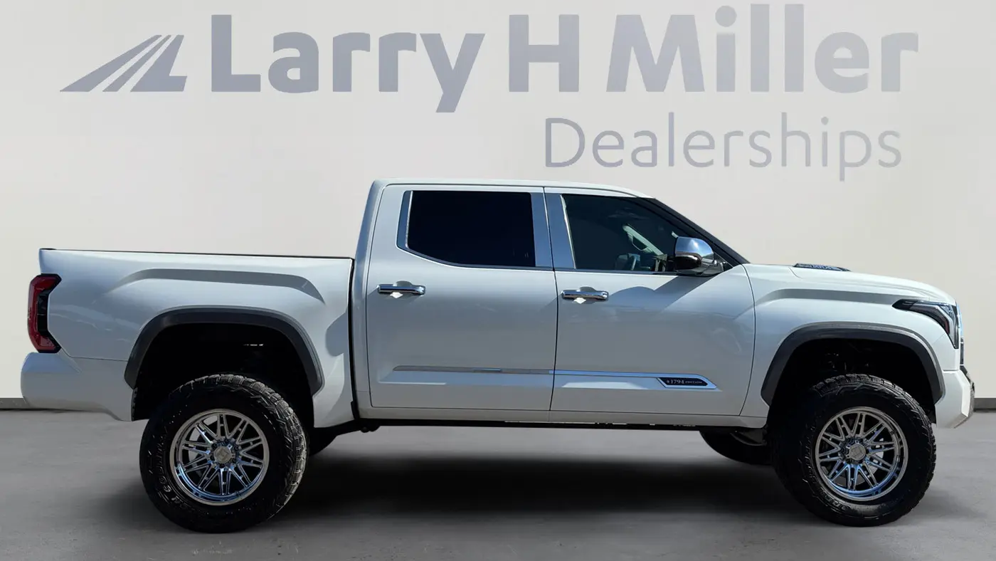 2023 Toyota Tundra 1794 Edition HV