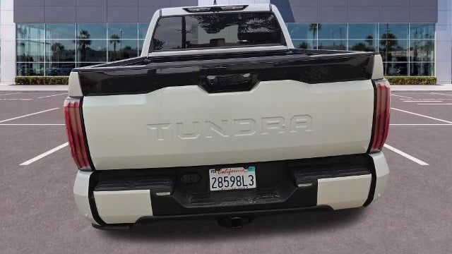 2022 Toyota Tundra Platinum