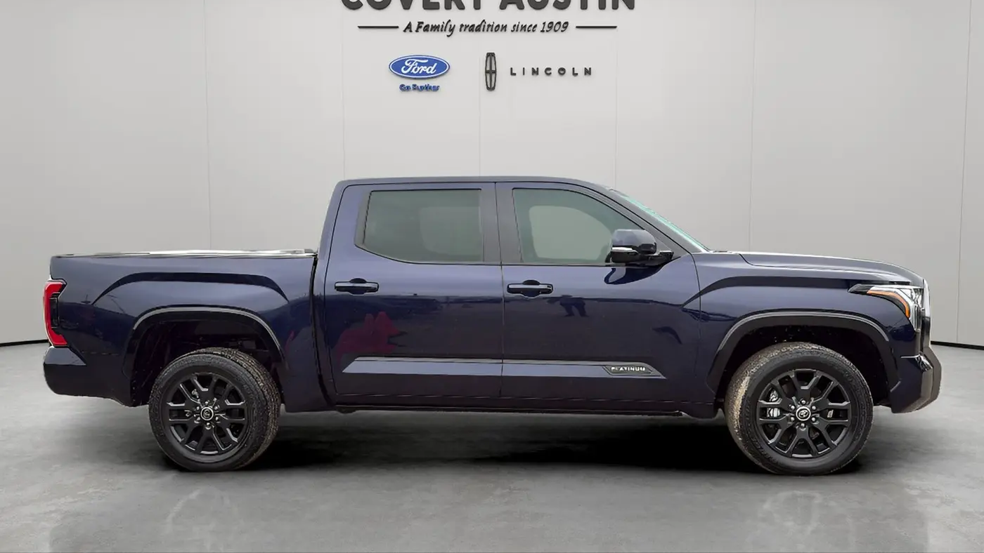 2023 Toyota Tundra Platinum