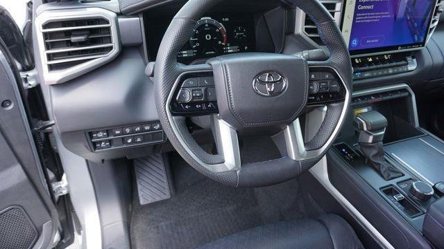 2024 Toyota Tundra Platinum