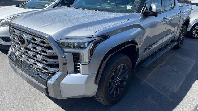 2023 Toyota Tundra Platinum