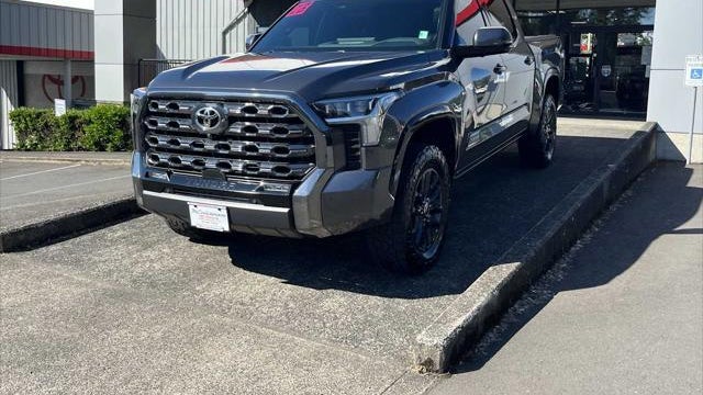 2023 Toyota Tundra Platinum