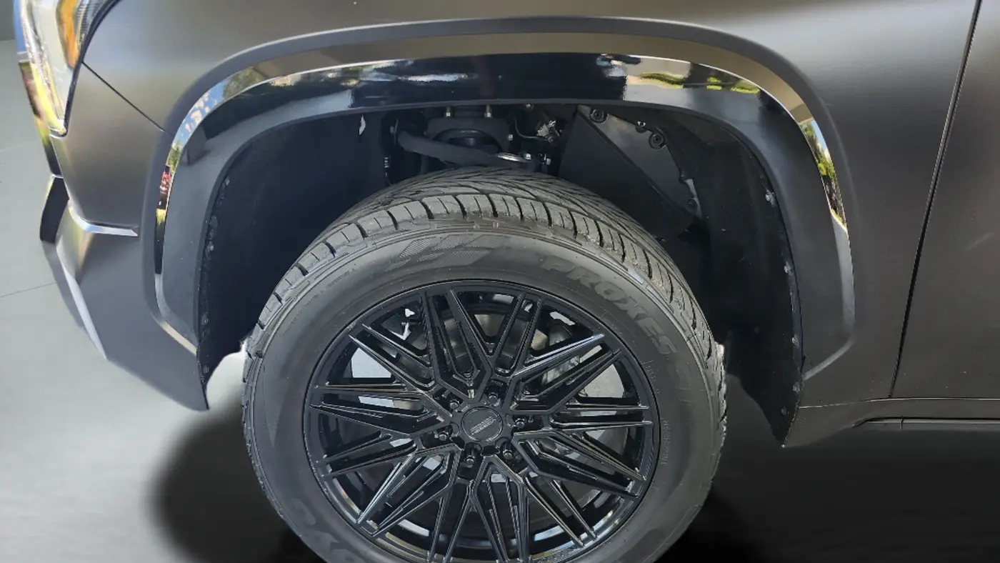 2023 Toyota Tundra Platinum