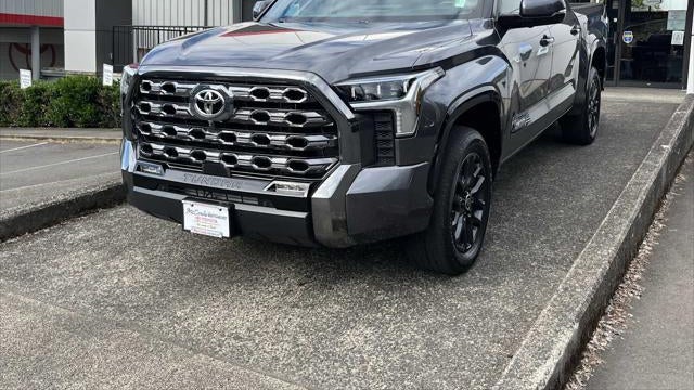 2024 Toyota Tundra Platinum