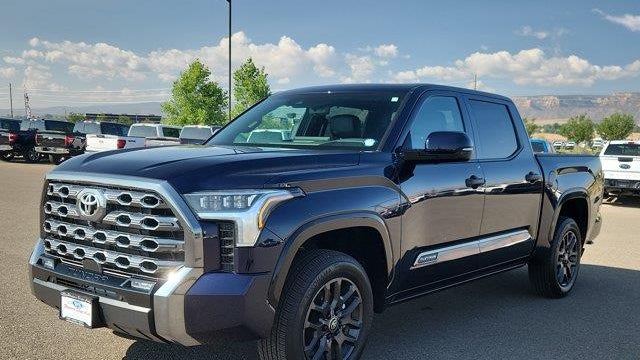 2025 Toyota Tundra Platinum