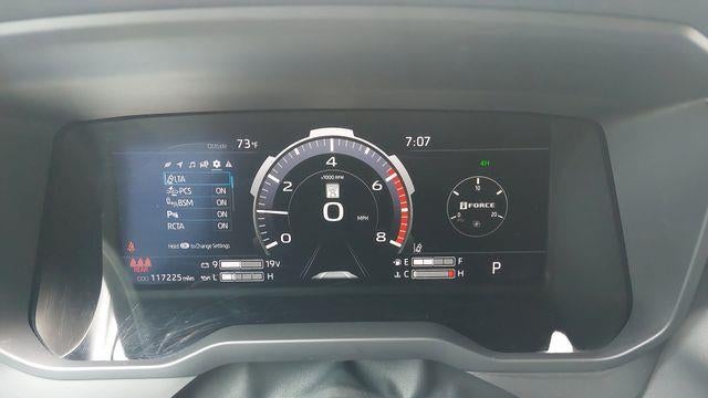 2022 Toyota Tundra Platinum
