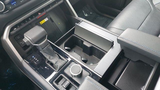 2022 Toyota Tundra Platinum