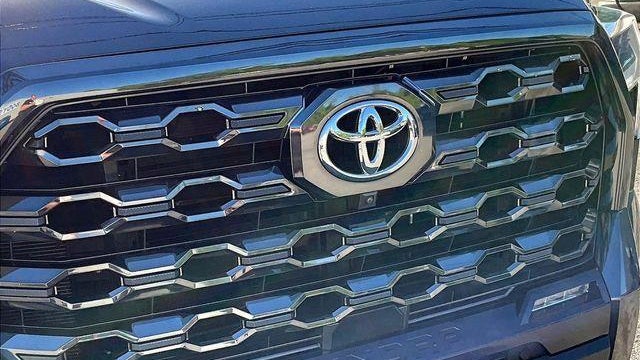 2023 Toyota Tundra Platinum