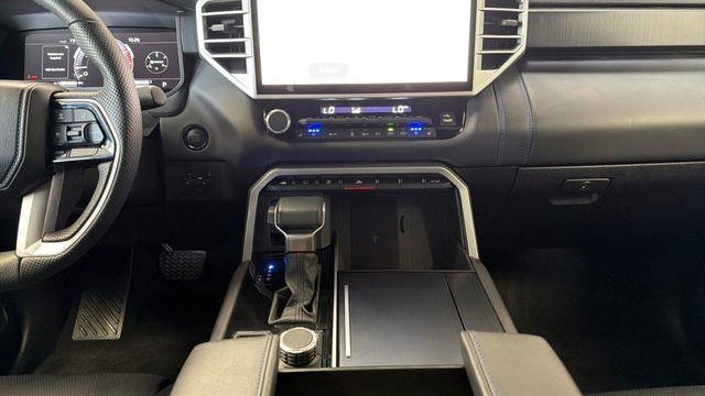 2025 Toyota Tundra Platinum