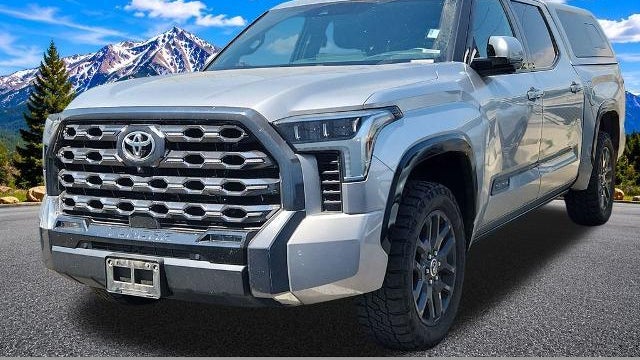 2023 Toyota Tundra Platinum
