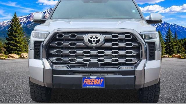 2023 Toyota Tundra Platinum