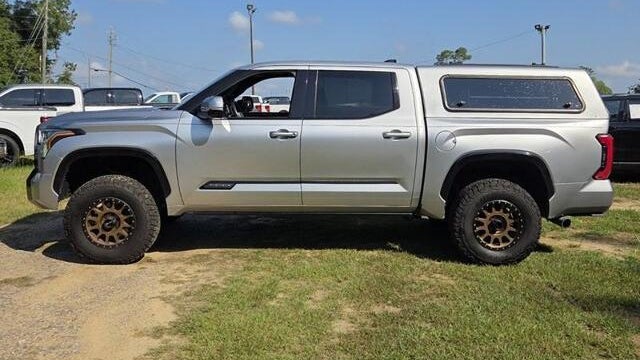 2023 Toyota Tundra Platinum