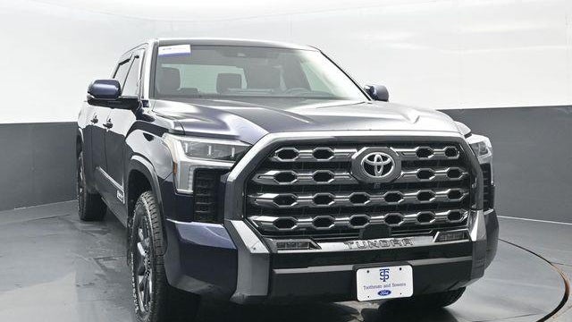 2025 Toyota Tundra Platinum