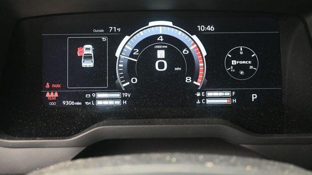 2025 Toyota Tundra Platinum