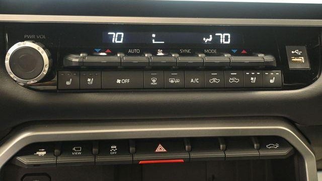 2025 Toyota Tundra Platinum